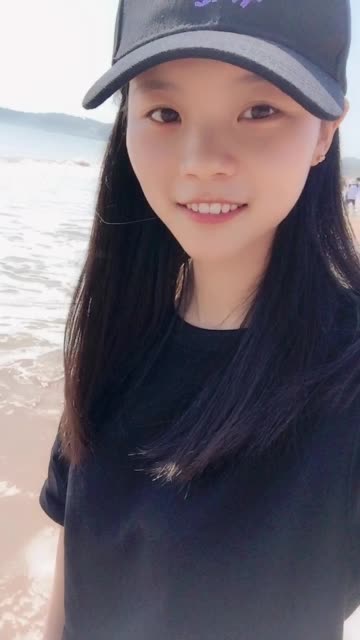 《莉莉7815》的主页-快手直播