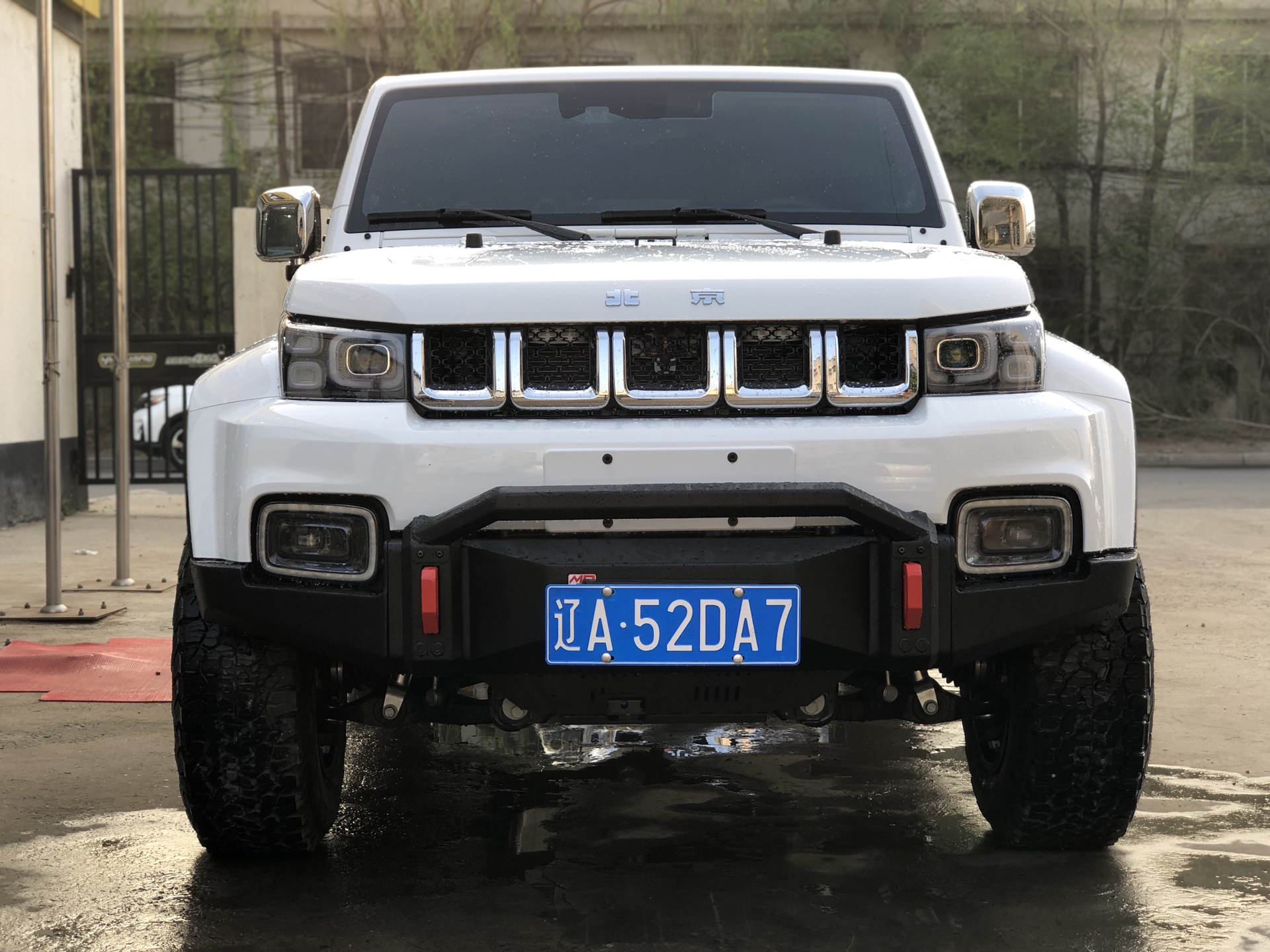 北京bj40黑武士(北京bj40黑武士图片)