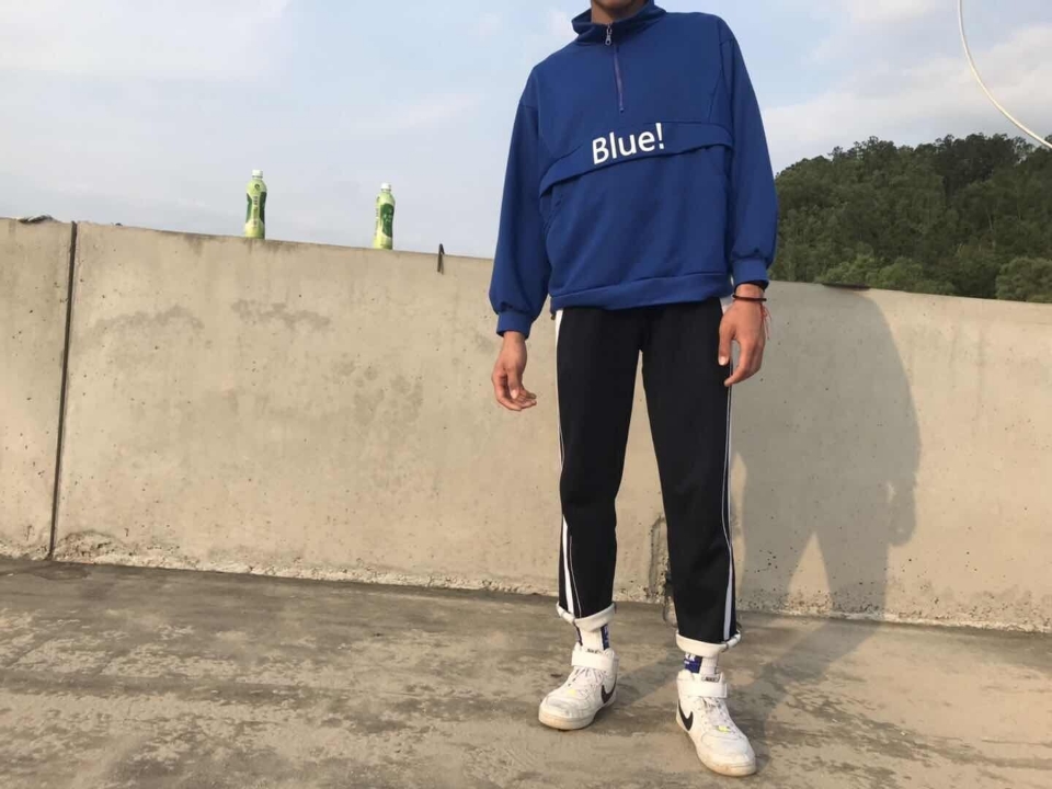 煜镔先森.(o357303355)   @j先生-.